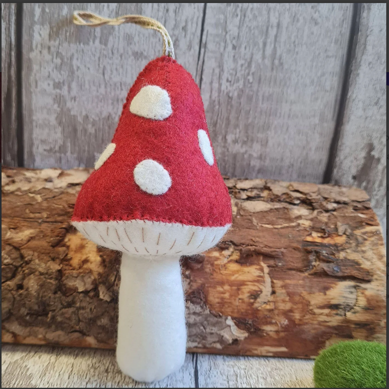 Corinne Lappiere - Toadstool Felt Craft Mini Kit