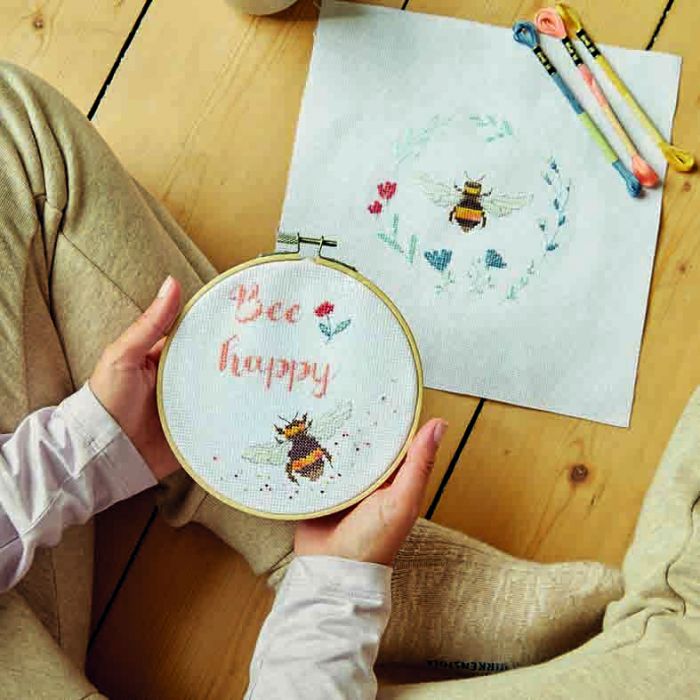 DMC Cross Stitch Kit Duo -  The Well-Bee-ing