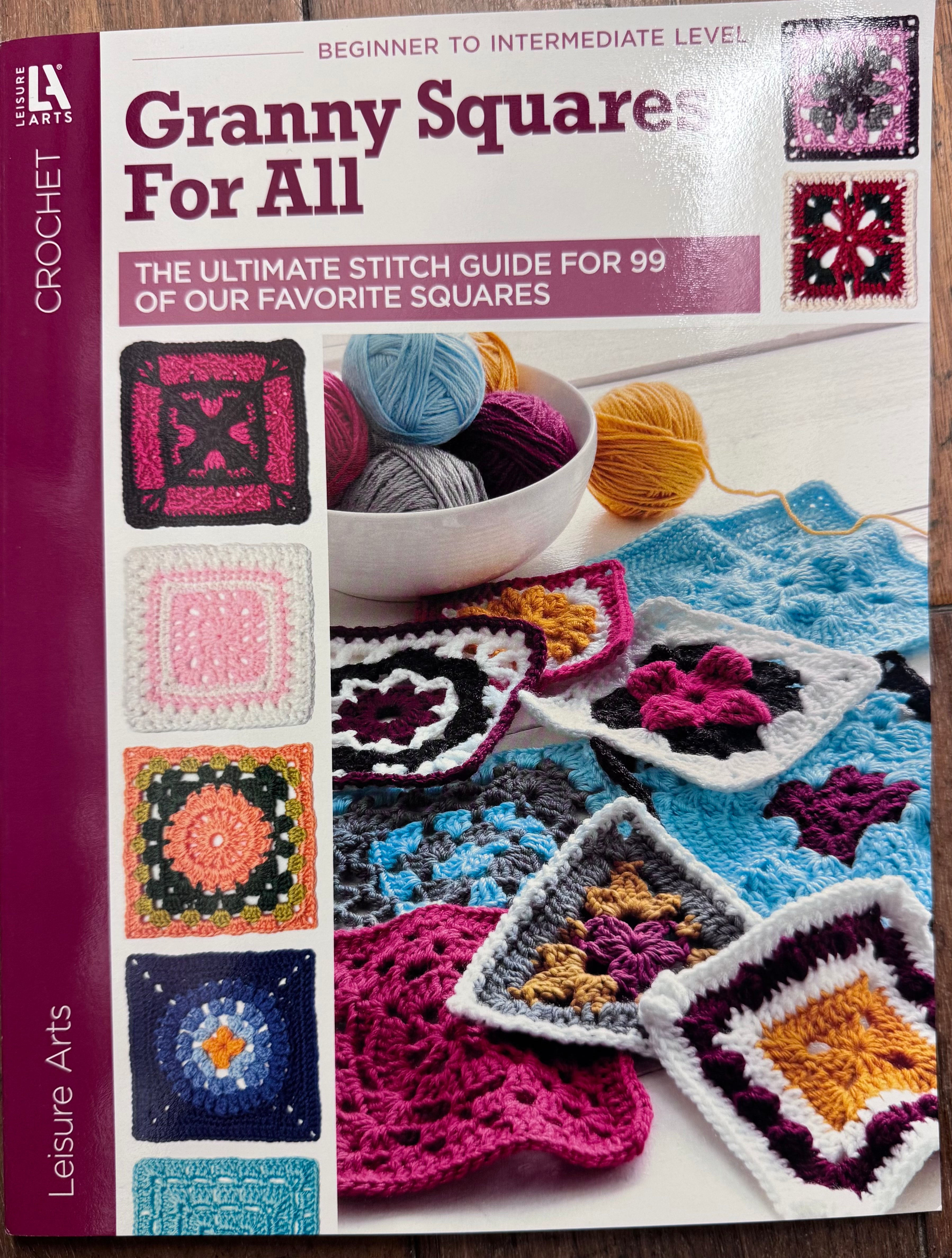 Leisure Arts - Granny Squares for All - Book 6393