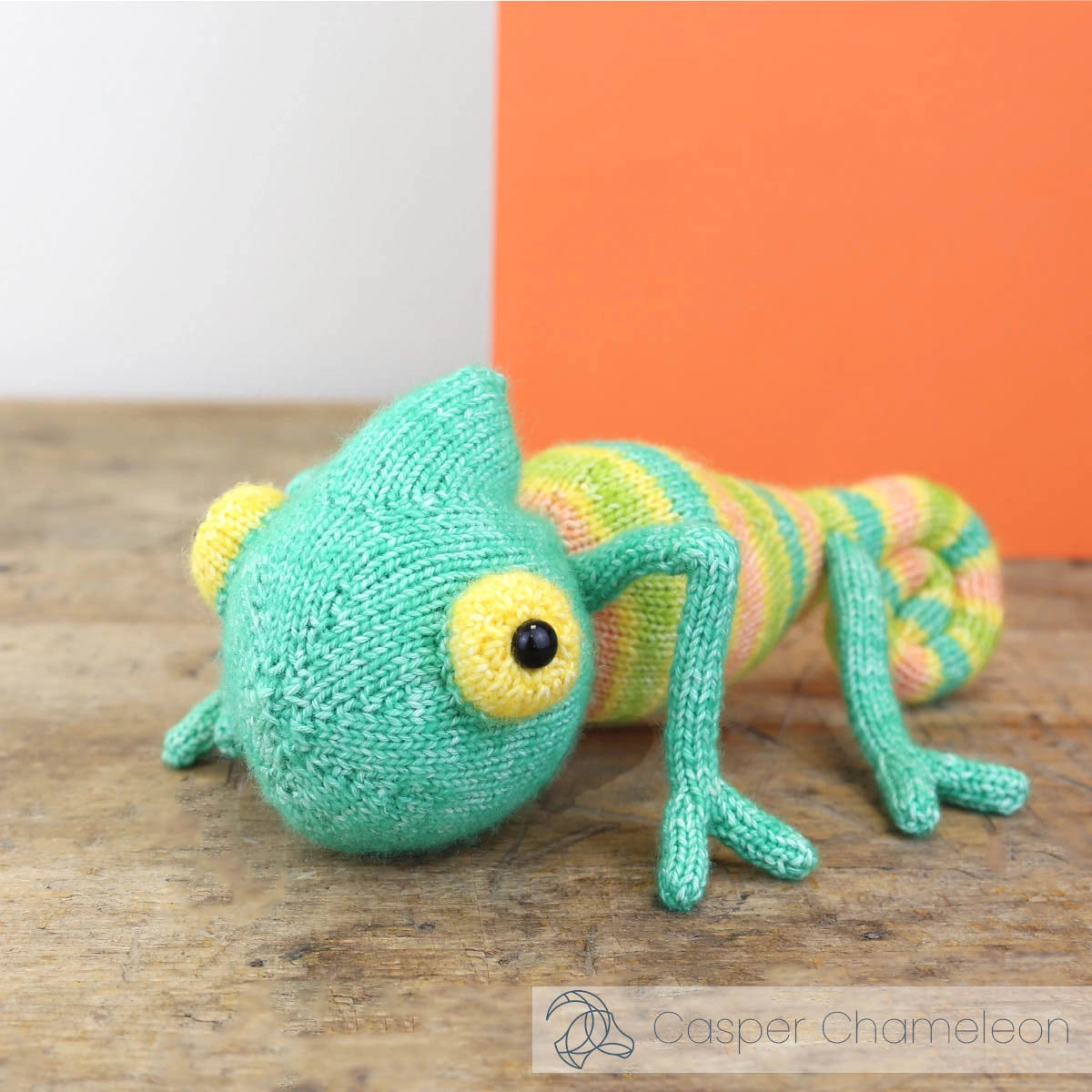 Hardicraft - DIY Knitting Kit - Casper Chameleon