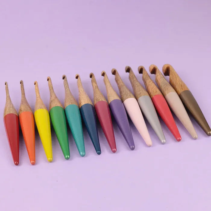 Bohin Crochet Hook Mango Wood - Select Size