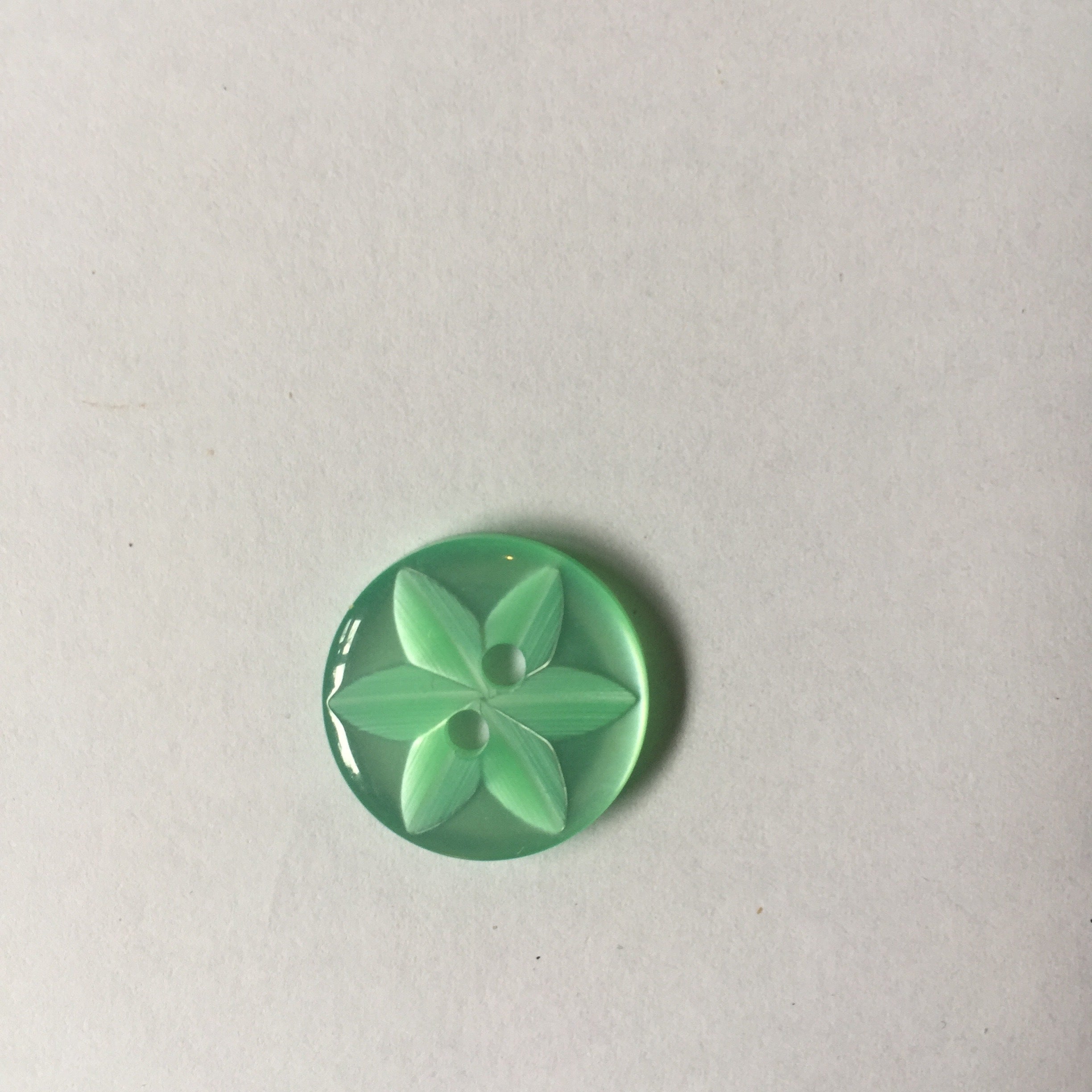 Large Star buttons - 16mm