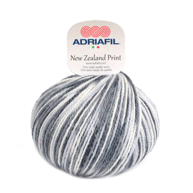 Adriafil New Zealand Print - Aran - White Black 50