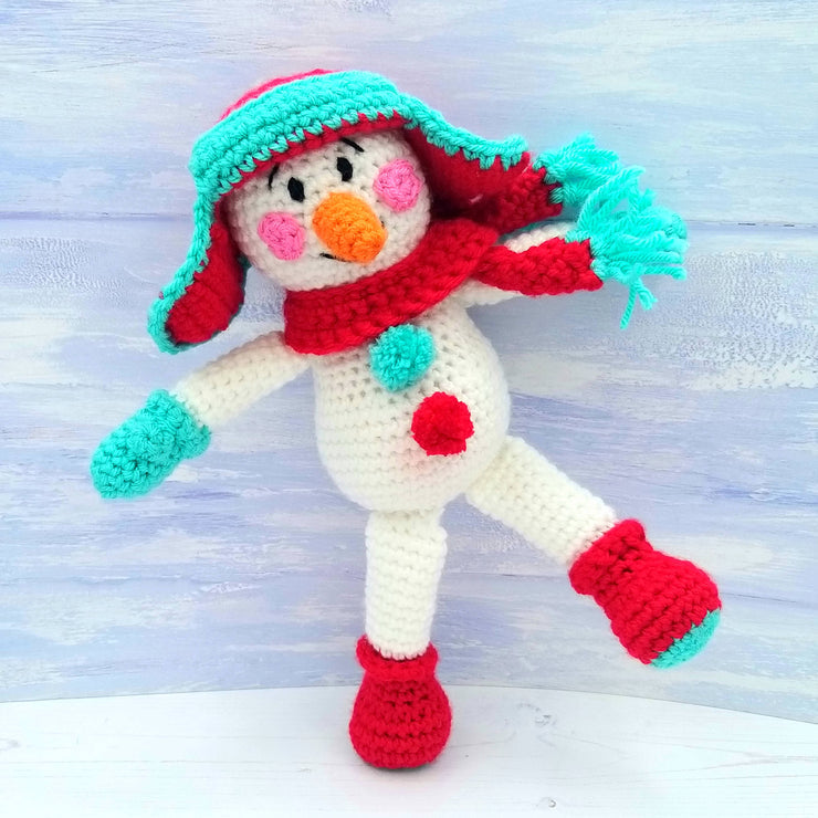 Wee Woolly Wonderfuls - Crochet Pattern for Chilli the Snowman