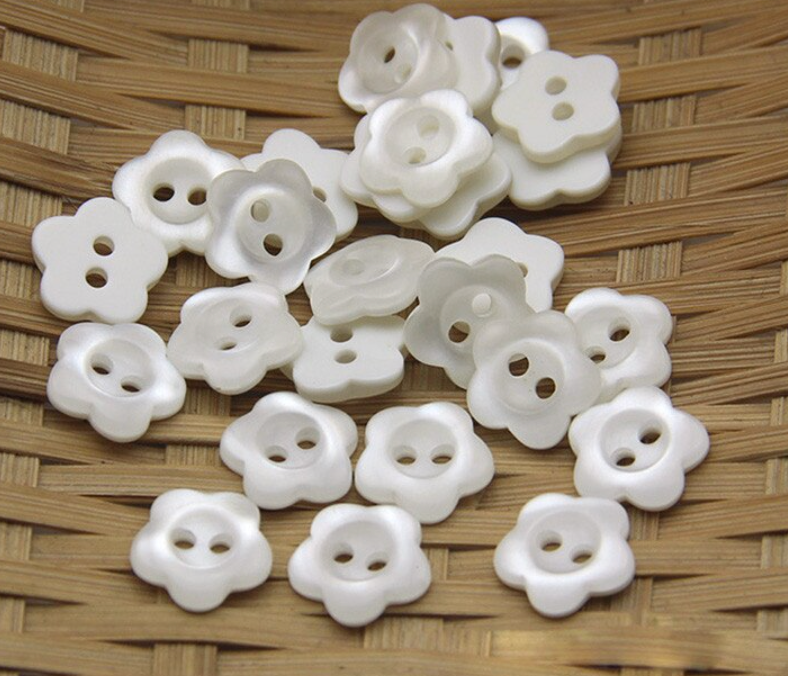 White Flower-Shaped Buttons - 11mm
